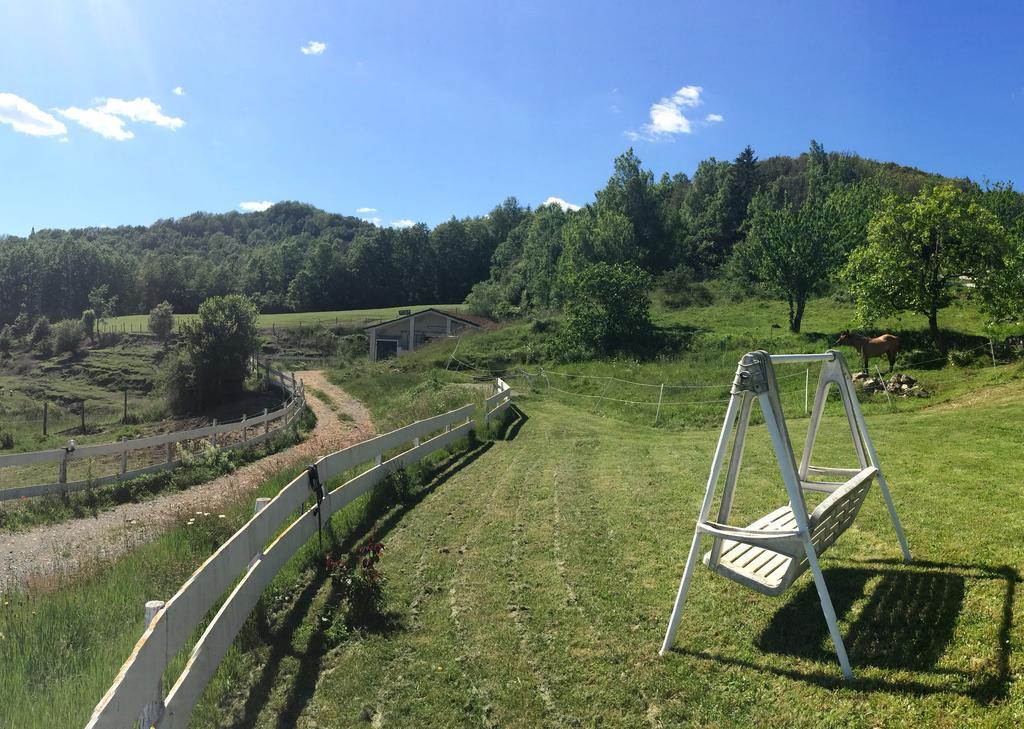 Agriturismo Dei Legi San Pietro Vara Exterior foto
