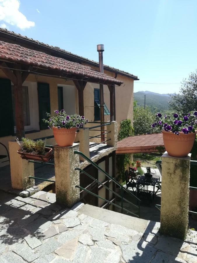 Agriturismo Dei Legi San Pietro Vara Exterior foto